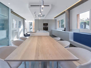 Interiorismo confortable en Madrid, Ideas Interiorismo Exclusivo, SLU Ideas Interiorismo Exclusivo, SLU Столовая комната в средиземноморском стиле