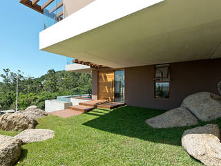 Casa da Pedra em Florianópolis, Ruschel Arquitetura e Urbanismo Ruschel Arquitetura e Urbanismo