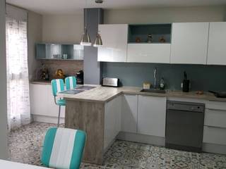MOBILIARIO COCINA BLANCO , CERAMIX HOME CERAMIX HOME Built-in kitchens Plywood