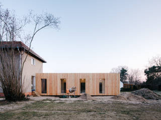 Bestensee - Extension of an One-Family-House, JAN RÖSLER ARCHITEKTEN JAN RÖSLER ARCHITEKTEN 木造住宅 木 木目調