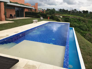 PROYECTOS VARIOS DE PISCINAS, Premier Pools S.A.S. Premier Pools S.A.S. Infinity Pool