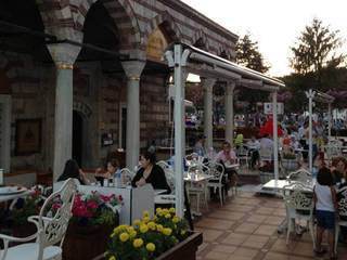 Mihri Restoran Sultanahmet, Palmiye Koçak Sandalye Masa Koltuk Mobilya Dekorasyon Palmiye Koçak Sandalye Masa Koltuk Mobilya Dekorasyon Industrial style garden