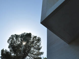 Proyecto de vivienda unifamiliar aislada CASA KLAMAR. Valencia, Mano de santo - Equipo de Arquitectura Mano de santo - Equipo de Arquitectura Casas unifamilares Hormigón