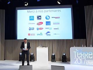 Scénographie de Terres 2017 , Thomas Dellys Thomas Dellys Salas de estar modernas