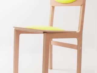 Collection de mobilier -Kouign-, Thomas Dellys Thomas Dellys Minimalistyczne domy Drewno O efekcie drewna