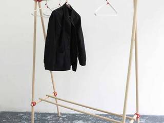 Bout de Camp : Mobilier, Thomas Dellys Thomas Dellys Minimalistische huizen Hout Hout