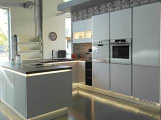 le nostre cucine esposte, stil mobil stil mobil Modern kitchen Wood Wood effect