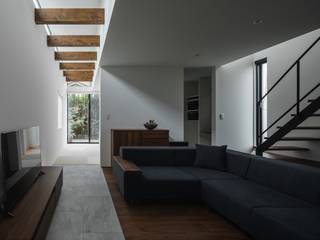 ishibehigashi house, ALTS DESIGN OFFICE ALTS DESIGN OFFICE Гостиная в стиле модерн