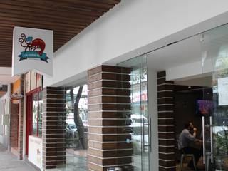 LA GAMBETA: Restaurantes de estilo  por Tema Arquitectos