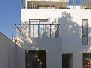 Casa Ledon , BCA Taller de Diseño BCA Taller de Diseño Casas modernas: Ideas, diseños y decoración