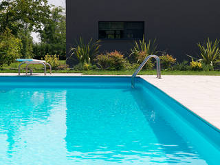 Villa Lago di Garda, ALMA Architettura | Alessandro Pezzotti ALMA Architettura | Alessandro Pezzotti Piscinas modernas