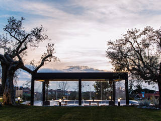 Una villa ai Castelli Romani per ricevimenti da sogno, KE Outdoor Design KE Outdoor Design Commercial spaces