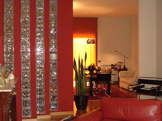 Poltrona Frau MEF Architect Moderne woonkamers Rood glaswand,kleuren,woonkamer,interieur,italiaans interieur,design,bank,leerbank,verlichting