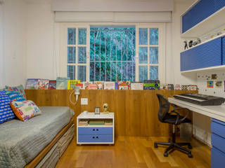 CASA NO JARDIM BOTÂNICO, Raquel Junqueira Arquitetura Raquel Junqueira Arquitetura Boys Bedroom