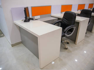 2000 Sq.ft Office Interior , ZEAL Arch Designs ZEAL Arch Designs Office spaces & stores Plywood