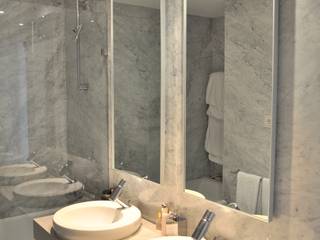 casa de banho maior Nuno Ladeiro, Arquitetura e Design Banheiros modernos