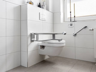 Barrierefreies und modernes Badezimmer, BANOVO GmbH BANOVO GmbH Baños modernos