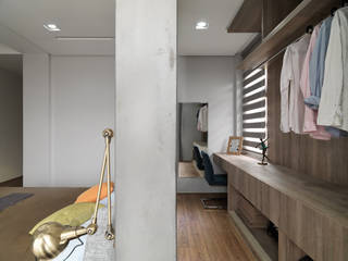光景 巫宅, WID建築室內設計事務所 Architecture & Interior Design WID建築室內設計事務所 Architecture & Interior Design Moderne Ankleidezimmer