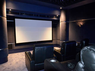 Multi-Room AV and Dedicated Home Cinema, HiFi Cinema Ltd. HiFi Cinema Ltd. Salas multimídia modernas
