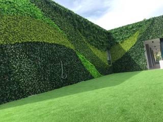Guatemala Client's Artificial vertical garden project with SUNWING artificial hedges, Sunwing Industries Ltd Sunwing Industries Ltd Espaces commerciaux Plastique Vert