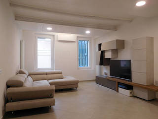 Appartamento Contemporaneo in Centro Storico Studio di Architettura IATTONI Soggiorno minimalista