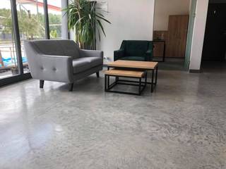 BIURO W JAWORZNIE, Bautech Sp. Z O.O. Bautech Sp. Z O.O. Floors Concrete Grey