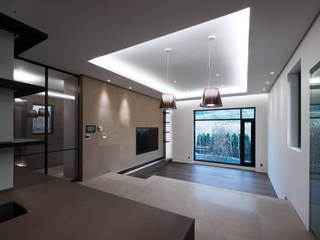 Casa 584_Wirye, Design Tomorrow INC. Design Tomorrow INC. Modern living room