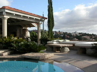 Piscina com estar ao ar livre., Raul Hilgert Arquitetura de Exteriores Raul Hilgert Arquitetura de Exteriores Garden Pool Granite