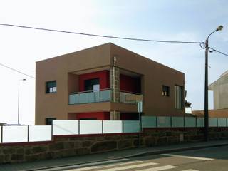 Remodelação de moradia em Vila Nova de Gaia, PROJETARQ PROJETARQ Rumah tinggal Multicolored