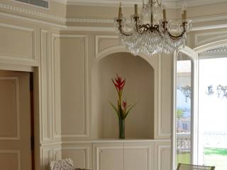 Boiserie classiche , Falegnameria su misura Falegnameria su misura Dining roomAccessories & decoration Wood White