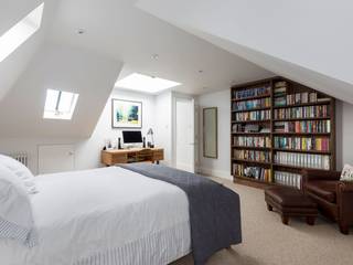 Bedroom homify Modern style bedroom Skylight,Natural Light,Bookcase