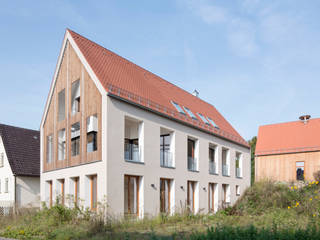 Dorfmitte, Markus Gentner Architekten Markus Gentner Architekten モダンな 家