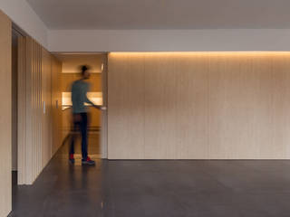 1401CC_Reforma piso en Zaragoza, Ofici: arquitectura Ofici: arquitectura Salones de estilo moderno Madera Acabado en madera