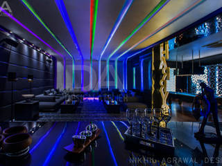 Private Party Lounge in a Residence, Design Atelier Design Atelier Floors