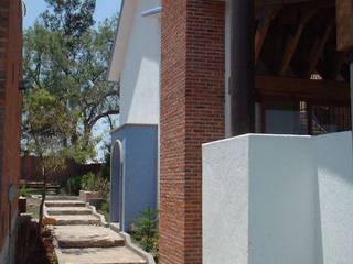 Obra Nueva Casa de Campo Tepeltlaoxtoc, Estado de México, SERCOYDE SA DE CV SERCOYDE SA DE CV Country house Bricks