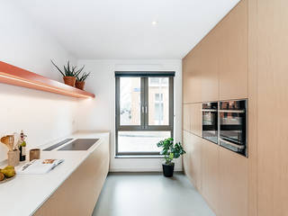 ​INTERIEUR ONTWERP | ROTTERDAM 2018, Nugter Architectuur Nugter Architectuur Built-in kitchens Plywood