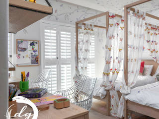 Using White As Base Color In This Gorgeous Kids Room , Deborah Garth Interior Design International (Pty)Ltd Deborah Garth Interior Design International (Pty)Ltd غرفة الاطفال خشب White