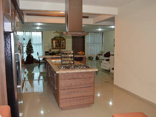 Zona Arquitectura Más Ingeniería Built-in kitchens Wood-Plastic Composite Wood effect