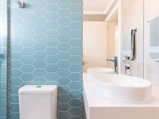 Suíte do Menino, Rabisco Arquitetura Rabisco Arquitetura 現代浴室設計點子、靈感&圖片