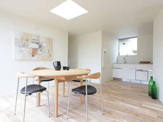 Case Study House #59 W house NASU CLUB 北欧デザインの ダイニング 木 木目調 天窓,ダイニング,ダイニングテーブル,チェア,skylight,dining,table,chair