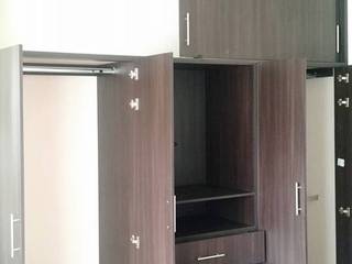 CLOSETS , COCINAS INTEGRALES Y CLOSETS MONTOYA COCINAS INTEGRALES Y CLOSETS MONTOYA Modern style bedroom Wood Wood effect