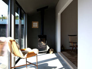 Case Study House #55 O house, NASU CLUB NASU CLUB Rustic style conservatory Concrete Grey