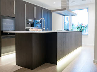 Modern kitchen, SmartDesign Keukenstudio SmartDesign Keukenstudio KitchenCutlery, crockery & glassware