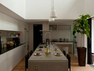 CONCEPT HOUSE, yuukistyle 友紀建築工房 yuukistyle 友紀建築工房 Modern Dining Room