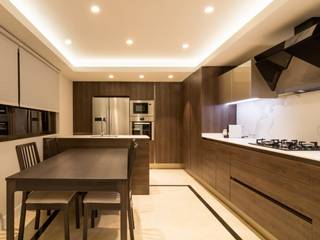 homify Built-in kitchens سنگ مرمر Beige kitchen