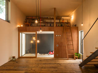 y house, Takeru Shoji Architects.Co.,Ltd Takeru Shoji Architects.Co.,Ltd Floors