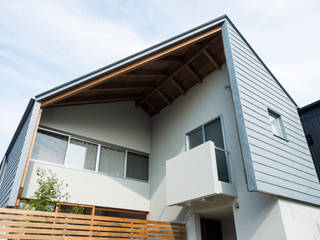 Cardigan Cardigan!!, Takeru Shoji Architects.Co.,Ltd Takeru Shoji Architects.Co.,Ltd Houses