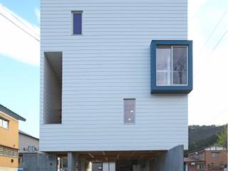 tomi house, Takeru Shoji Architects.Co.,Ltd Takeru Shoji Architects.Co.,Ltd Casas de estilo ecléctico