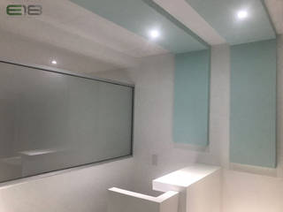 CONSULTORIO DENTAL "G&P", Estudio 18 Arquitectura / Diseño / Visualización 3D Estudio 18 Arquitectura / Diseño / Visualización 3D 모던스타일 서재 / 사무실