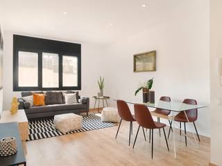 Home Staging en un Piso para Millennials, Markham Stagers Markham Stagers Ruang Makan Modern